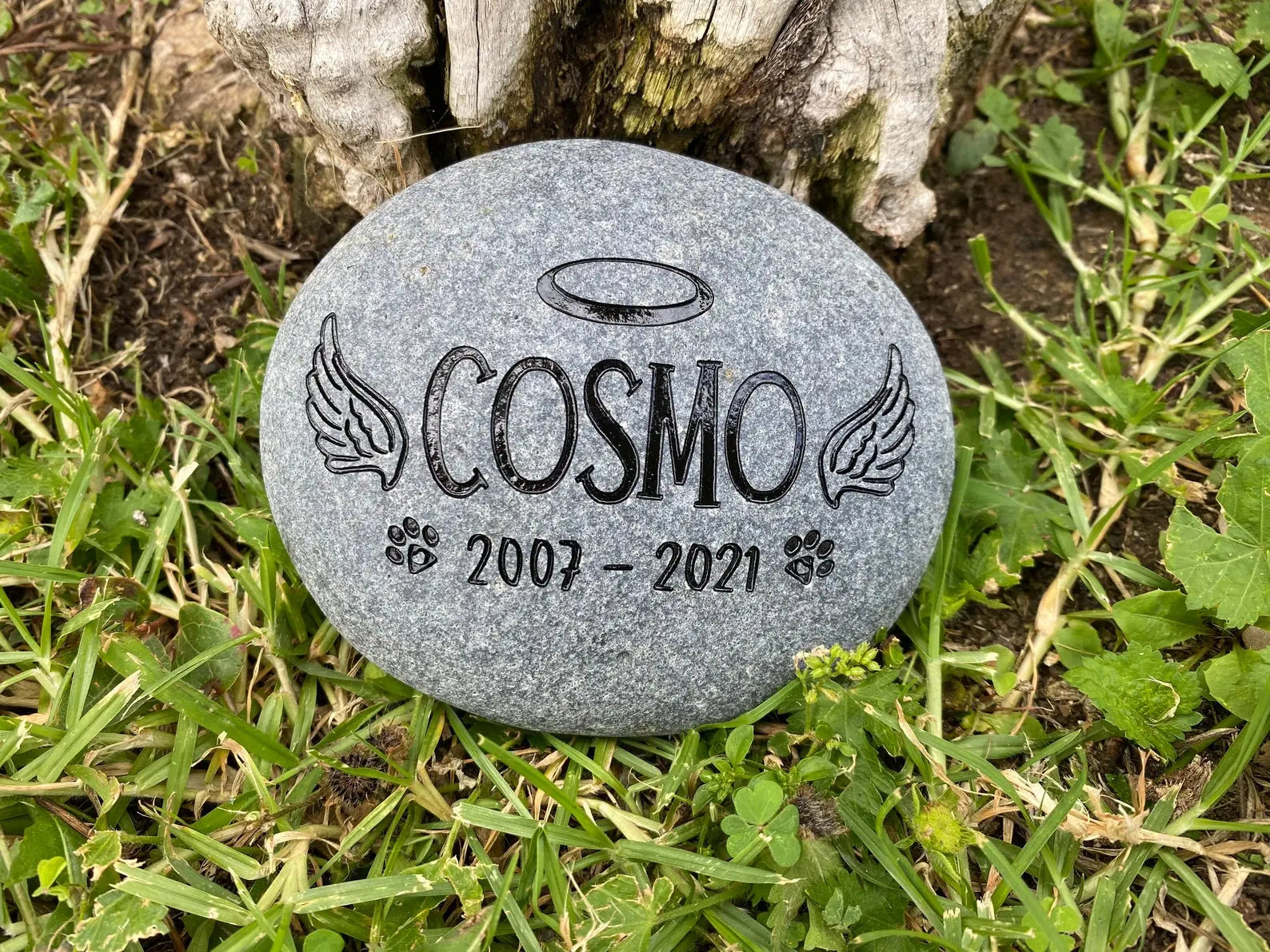 Loss of cat gift Grave Marker Custom Engraved Pet Memorial Stone Angel wings cat or dog loss gift
