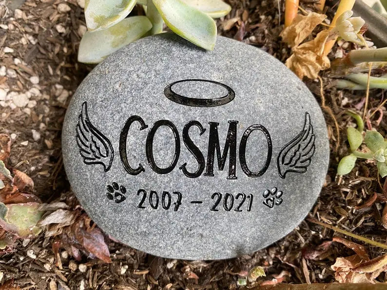 Loss of cat gift Grave Marker Custom Engraved Pet Memorial Stone Angel wings cat or dog loss gift